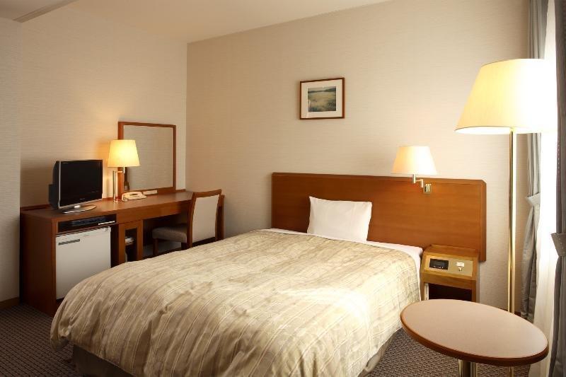 Jr-East Hotel Mets Tsudanuma Narashino Zewnętrze zdjęcie